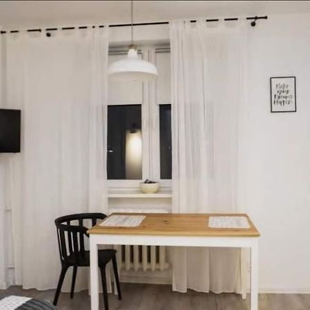 Apartamenty Centrum Varşovia Exterior foto